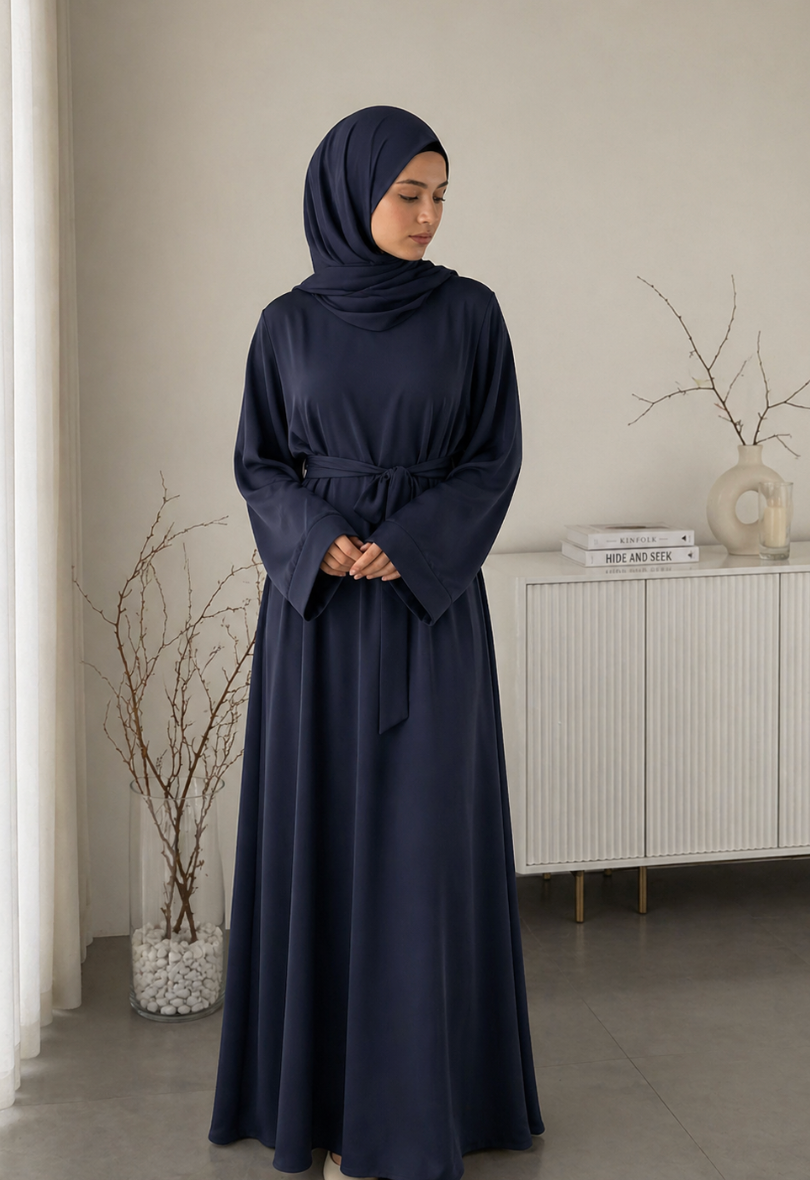 Abaya mit Gürtel