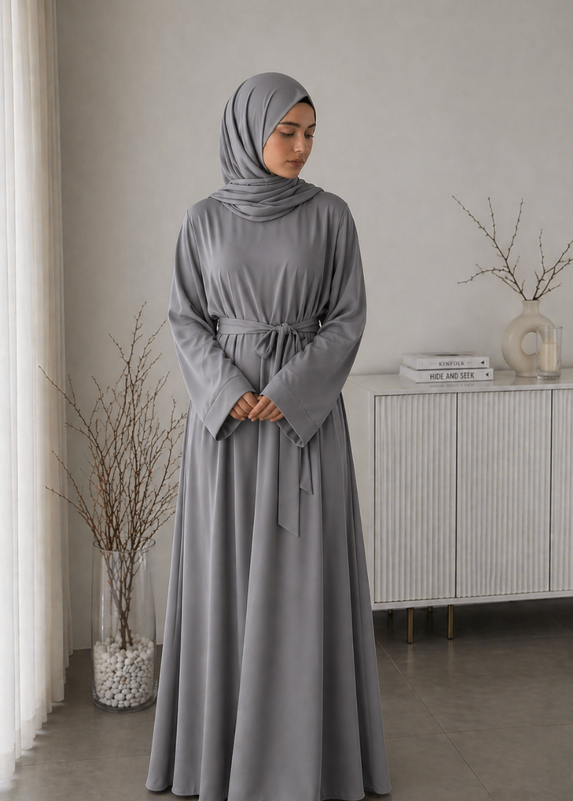 Abaya mit Gürtel